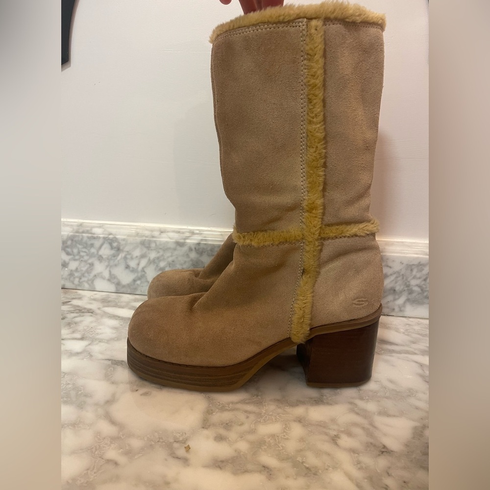 Vintage 90s Skechers 8 Suede Fur Trim Tan Grey Chunky Heel Bratz Platform Boots - Picture 2 of 10